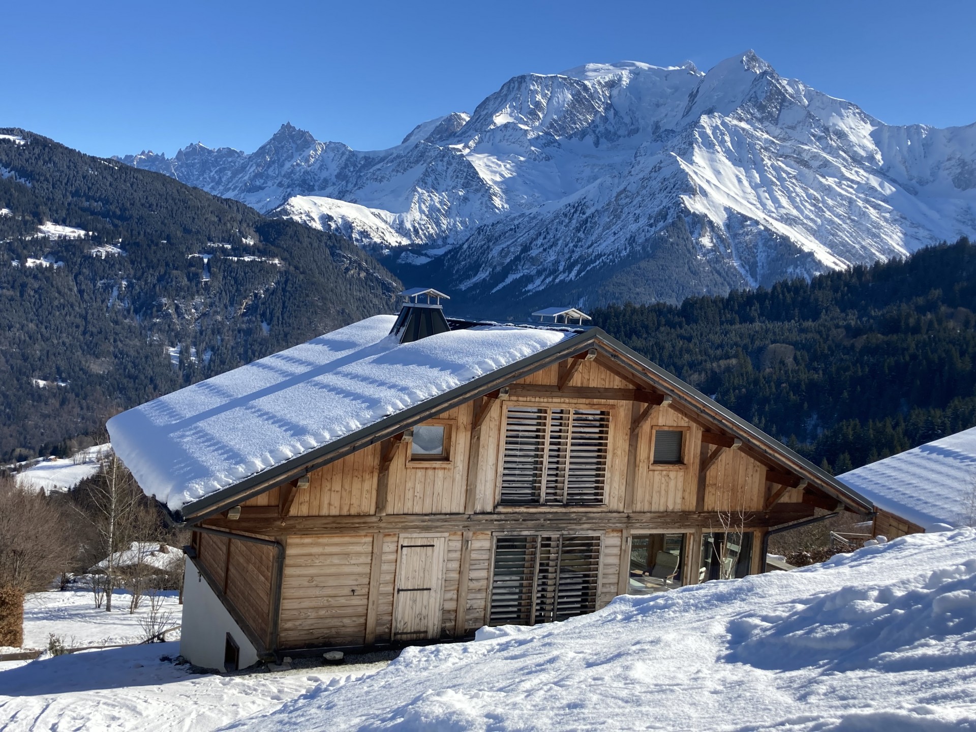 Chalet façade arrière - Février 2023